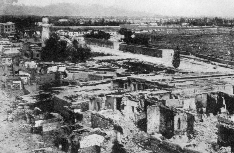 İsyan eden Ermeni çetelerin Van'da çıkardıkları çatışmadan sonra şehrin hali