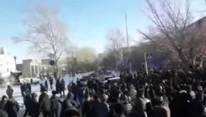 Kazakistan’da Ermeniler protesto ediliyor
