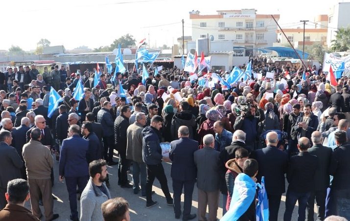 Türkmenler memur atamalarını Kerkükte protesto etti