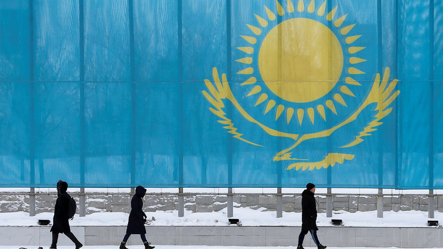 Kazakistan tabelalardan Rusça’yı kaldırma kararı aldı