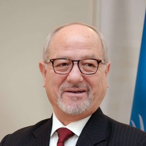 Halil Akıncı